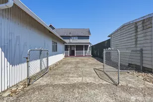 1120 3rd St, Cosmopolis, WA 98537 - Photo 37