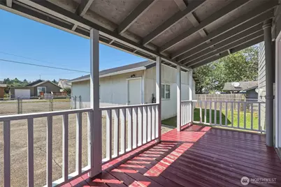1120 3rd Street, Cosmopolis, WA 98537 - Photo 23
