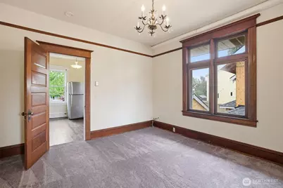 6238 Woodlawn Avenue N, Seattle, WA 98103 - Photo 19