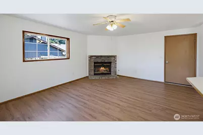 15012 2nd Avenue E, Tacoma, WA 98445 - Photo 11