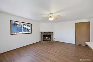 15012 2nd Ave E, Tacoma, WA 98445 - Photo 11