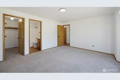 15012 2nd Avenue E, Tacoma, WA 98445 - Photo 15