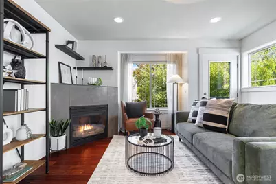 4507 Linden Avenue N #A, Seattle, WA 98103 - Photo 17