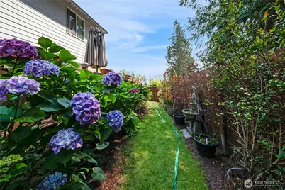 124 147th Place SE, Lynnwood, WA 98087 - Photo 5