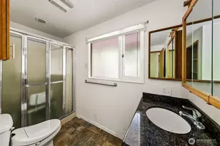 14048 41st Ave NE, Seattle, WA 98125 - Photo 9