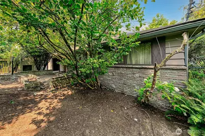 14048 41st Avenue NE, Seattle, WA 98125 - Photo 19