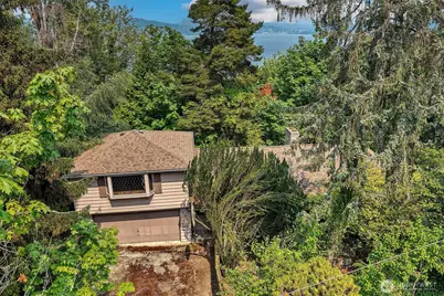 14048 41st Avenue NE, Seattle, WA 98125 - Photo 31