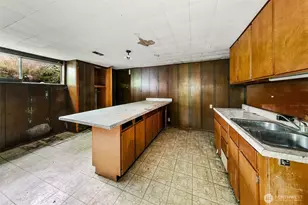 14048 41st Ave NE, Seattle, WA 98125 - Photo 13