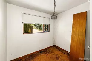 14048 41st Ave NE, Seattle, WA 98125 - Photo 17
