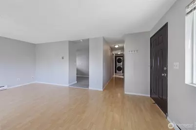 361 Earlington Avenue SW, Renton, WA 98057 - Photo 19