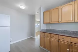 361 Earlington Ave SW, Renton, WA 98057 - Photo 21