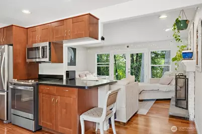 21013 NE 60th Place, Redmond, WA 98053 - Photo 13