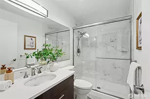 13605 NE 8th St, Bellevue, WA 98005 - Photo 21