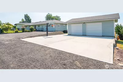 225 NE Widmer Drive, Royal City, WA 99357 - Photo 37