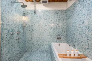 1707 Dexter Ave N, Seattle, WA 98109 - Photo 21