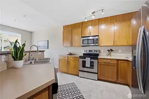 2908 SW Raymond St, Seattle, WA 98126 - Photo 7