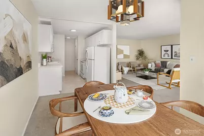2501 Canterbury Lane E #119, Seattle, WA 98112 - Photo 7