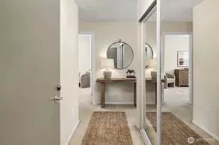 2501 Canterbury Ln E, Seattle, WA 98112 - Photo 3
