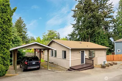 19708 North Park Avenue N, Shoreline, WA 98133 - Photo 1