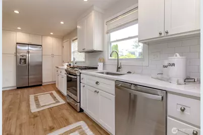 1621 S Durango Street, Tacoma, WA 98405 - Photo 15