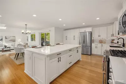 18533 22nd Drive SE, Bothell, WA 98012 - Photo 9