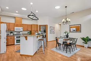 6295 Harbor Sunset Ln, Gig Harbor, WA 98335 - Photo 9
