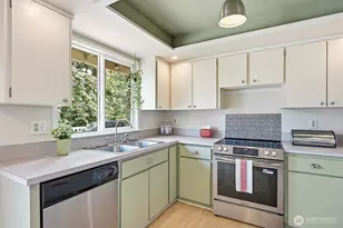 3021 NE 194th St, Lake Forest Park, WA 98155 - Photo 11