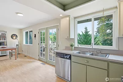 3021 NE 194th Street, Lake Forest Park, WA 98155 - Photo 13