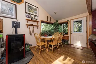 2111 W Hanks Lake Rd, Shelton, WA 98584 - Photo 19