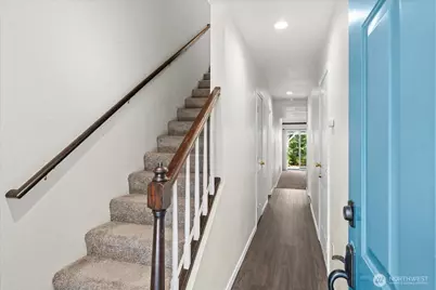 826 Pike Street NE #C8, Auburn, WA 98002 - Photo 3