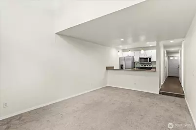 826 Pike Street NE #C8, Auburn, WA 98002 - Photo 11