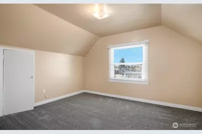 621 W Market Street, Aberdeen, WA 98520 - Photo 11