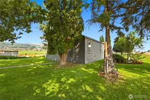 26575 Hwy 97, Brewster, WA 98812 - Photo 9