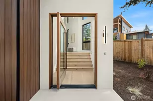 2303 123rd Pl SE, Bellevue, WA 98005 - Photo 3