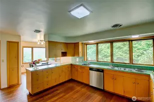 916 N Township St, Sedro Woolley, WA 98284 - Photo 11