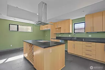 3903 S Ferdinand Street #D, Seattle, WA 98118 - Photo 15