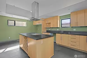 3903 S Ferdinand St, Seattle, WA 98118 - Photo 15
