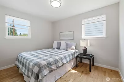 3844 49th Avenue SW, Seattle, WA 98116 - Photo 7