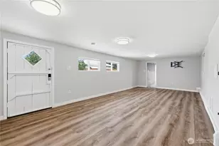 3844 49th Ave SW, Seattle, WA 98116 - Photo 11