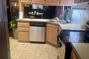 7619 156th St Ct E, Puyallup, WA 98375 - Photo 9