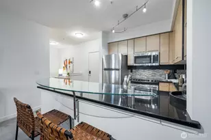 1410 E Pine St, Seattle, WA 98122 - Photo 7