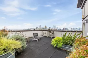 1410 E Pine St, Seattle, WA 98122 - Photo 27