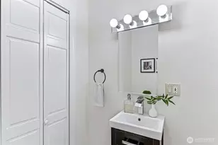 14309 19th Ave NE, Seattle, WA 98125 - Photo 15