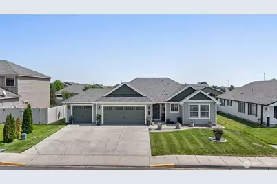906 3rd Avenue NE, Quincy, WA 98848 - Photo 3