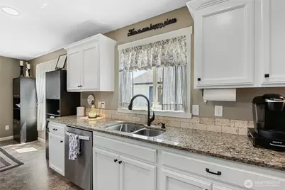 906 3rd Avenue NE, Quincy, WA 98848 - Photo 17