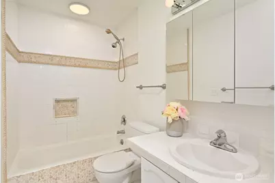 2636 22nd Avenue W #303, Seattle, WA 98199 - Photo 23