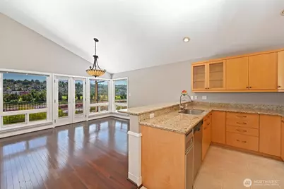 2636 22nd Avenue W #303, Seattle, WA 98199 - Photo 15