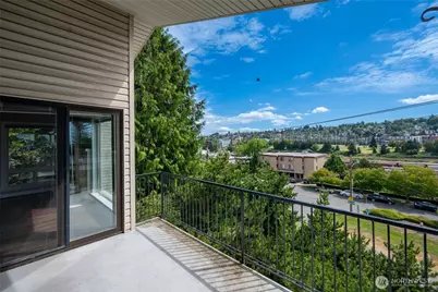 2636 22nd Avenue W #303, Seattle, WA 98199 - Photo 27