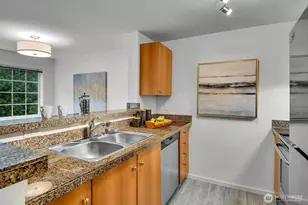 12404 E Gibson Rd, Everett, WA 98204 - Photo 11