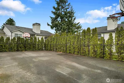 12404 E Gibson Road #B-304, Everett, WA 98204 - Photo 25